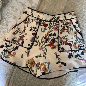 C/MEO Collective Cream Floral Shorts